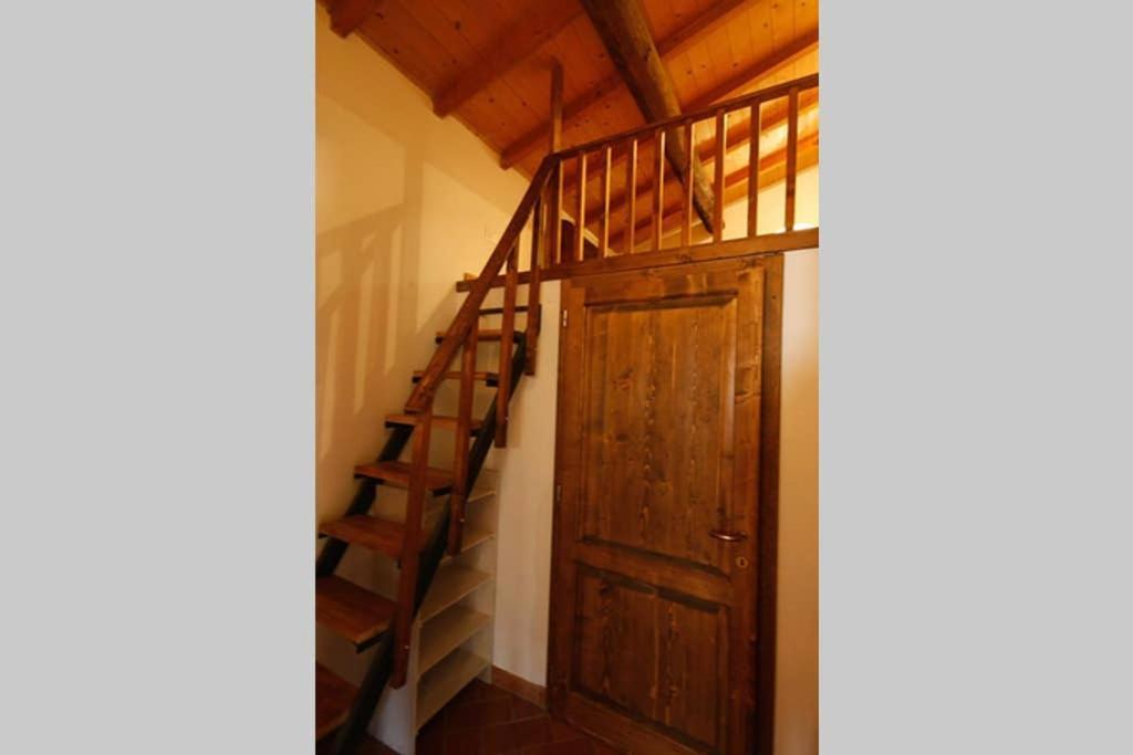Villa Con Piscina 10 Posti Letto, L'Oliveta Di Rivalto Chianni Εξωτερικό φωτογραφία
